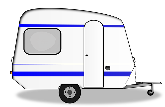 malý karavan.png